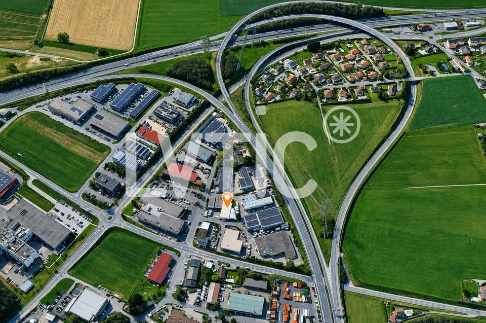 Edificio industriale di 1100 m2 in vendita a Villars-Sainte-Croix