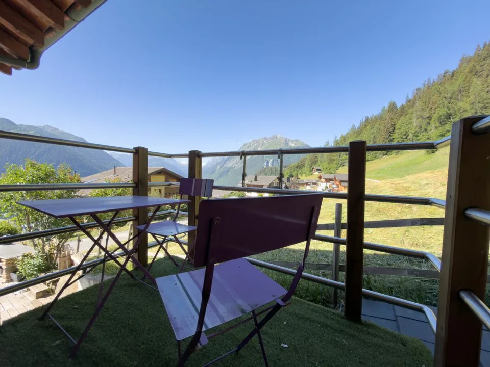 Magnificent Haus mit Panoramablick auf die Alpen – Foto 13 von 16