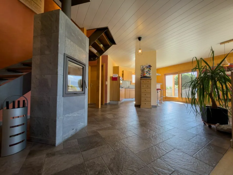 Magnificent Haus mit Panoramablick auf die Alpen – Foto 7 von 16