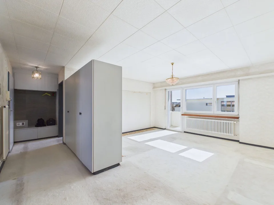 Appartamento di 4,5 locali con balcone, garage e grande potenziale di progettazione