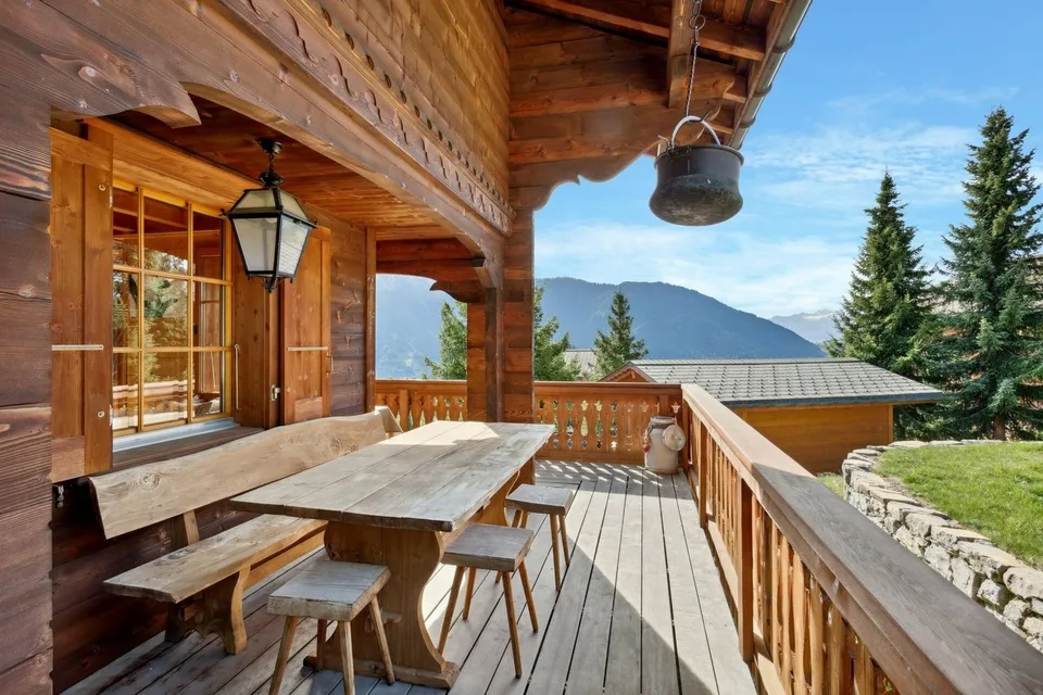 Chalet con home cinema / idromassaggio interno / Vista panoramica – foto 10 di 13
