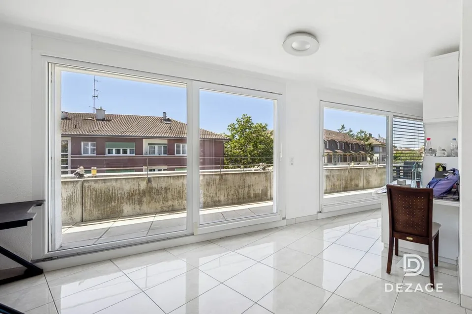 Appartamento in vendita a Losanna - attico di 4,5 locali, 127 m², ampio balcone