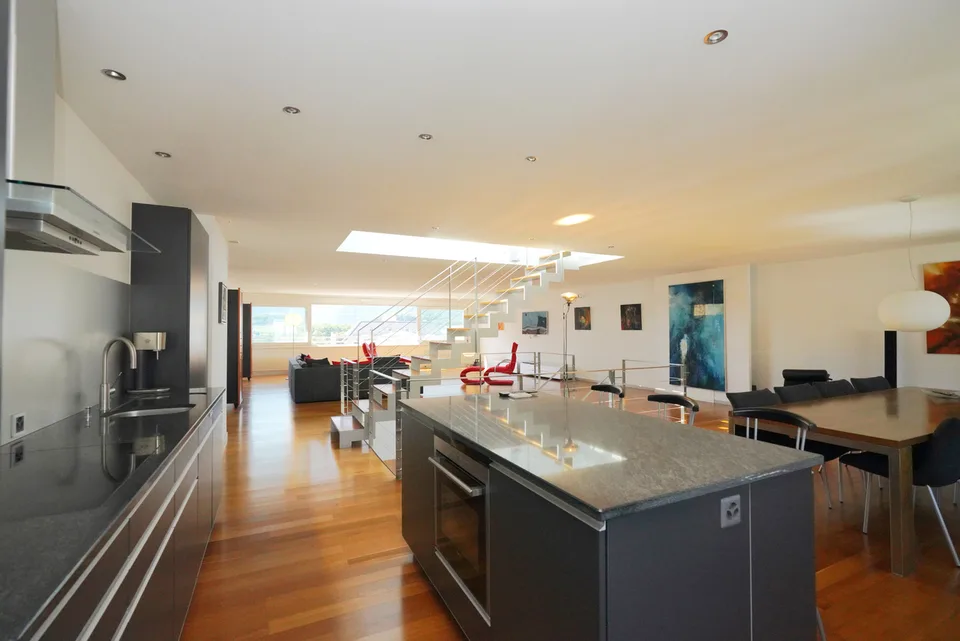 Prächtiges Dachgeschoß-Duplex im Stadtzentrum von Sierre