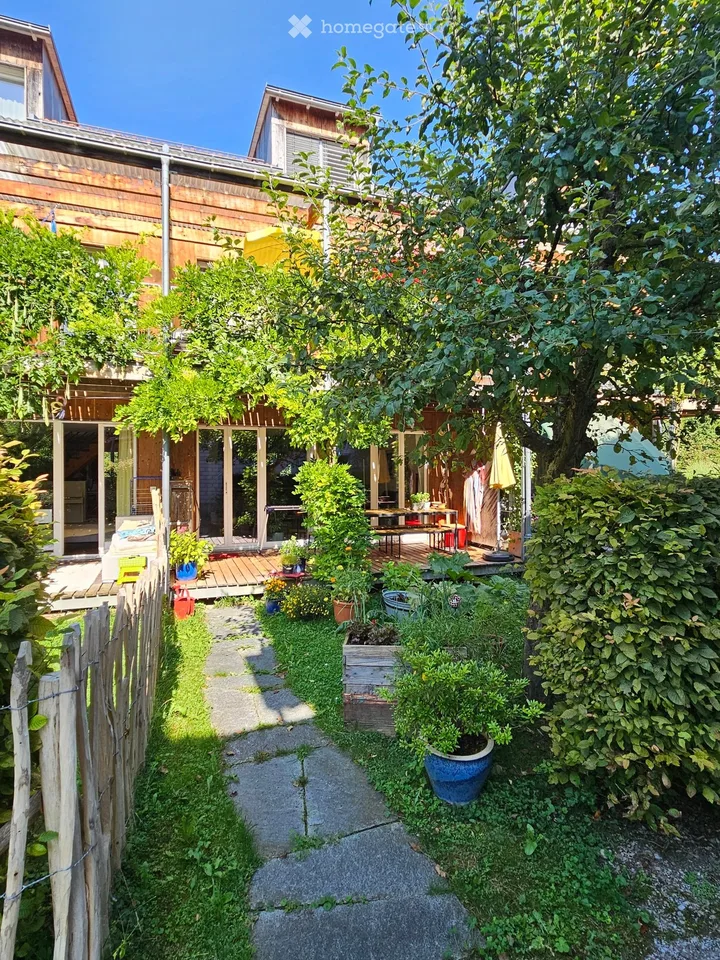 Familienfreundliches 7-Zimmer-Haus
