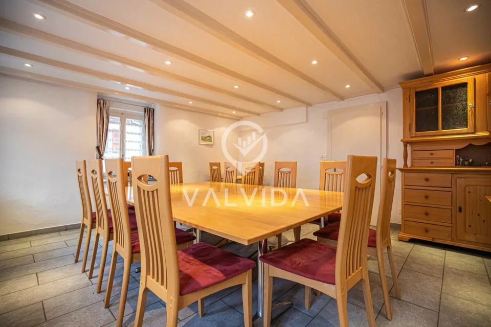 Restaurant mit Wohnung und Dachstock