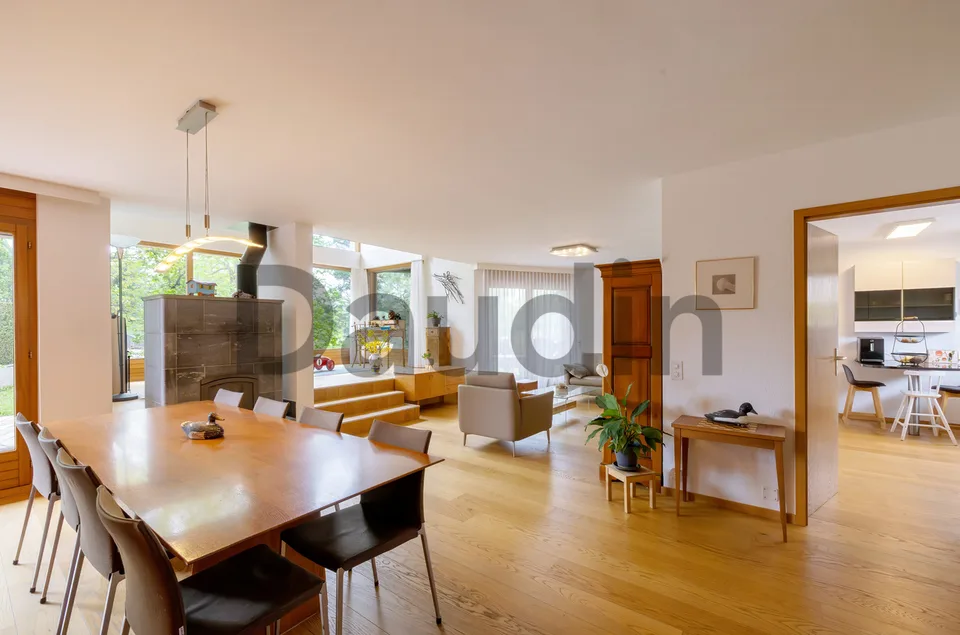 Einfamilienhaus mit 9 Zimmern vor den Toren von Nyon