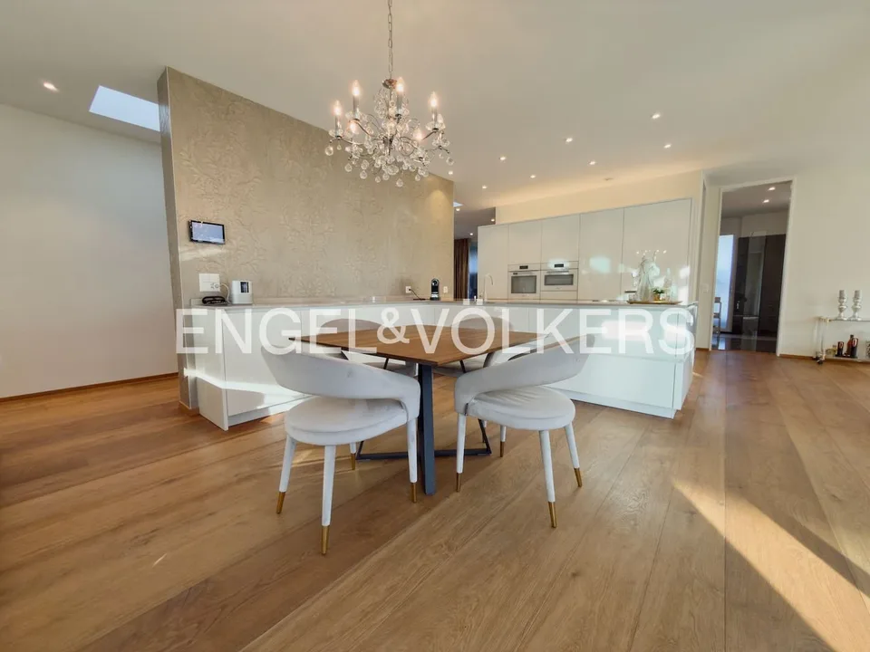 RISERVATO***Appartamento attico di lusso a Buchs: Eleganza, panorama di montagna & – foto 8 di 13