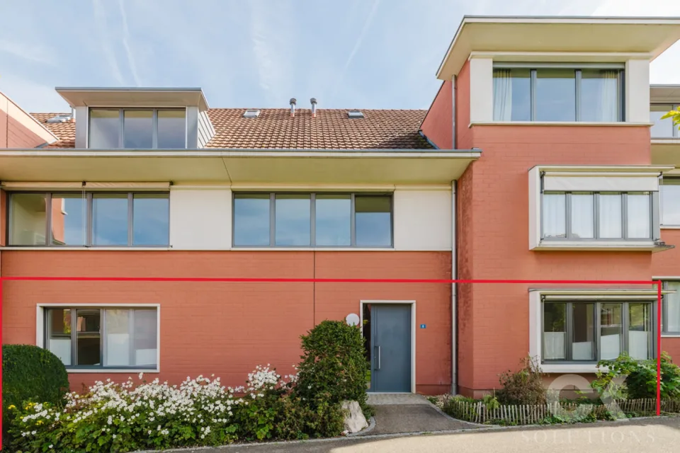 Grosszügige 5-Zimmer-Gartenwohnung in Oberwil - Wohnen mit Stil, Raum und Natur