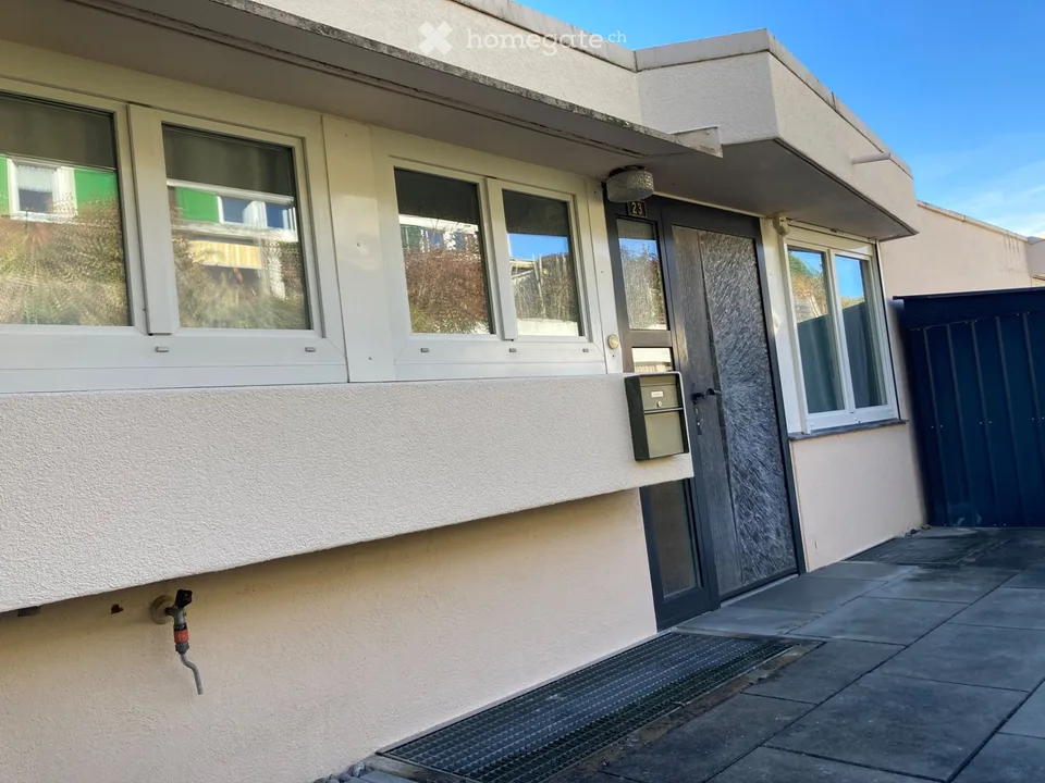 Vendita privata: casa a schiera di 4,5 locali