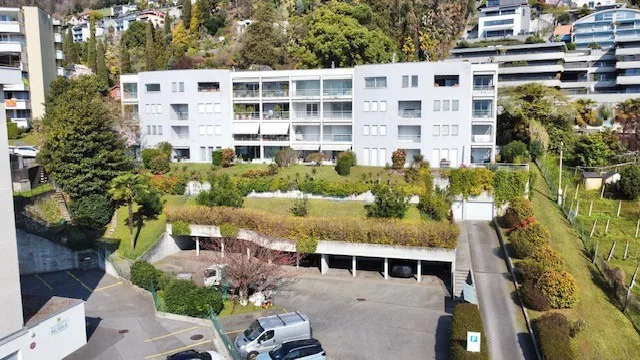 À vendre à Minusio - Appartement spacieux de 4.5 pièces au rez-de-chaussée avec vue sur le lac (Résidence secondaire)