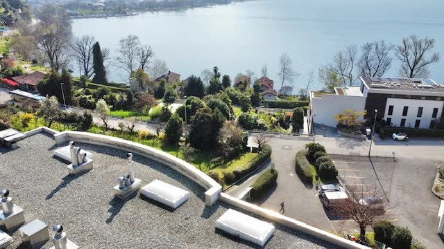 VENDESI A MINUSIO - AMPIO APPARTAMENTO DI 4.5 LOCALI AL PIANTERRENO CON VISTA LAGO (RES. SECONDARIA)
