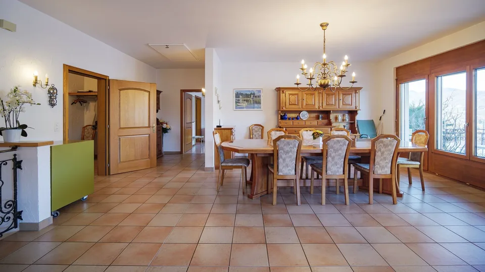 Schönes Ferienhaus mit 5.5 Zimmern in Collina d'Oro