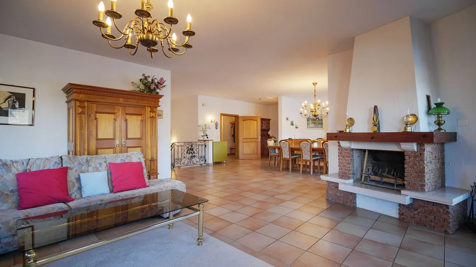 Schönes Ferienhaus mit 5.5 Zimmern in Collina d'Oro