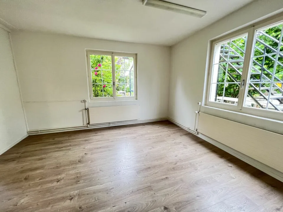 Laden- oder Büroräumlichkeiten