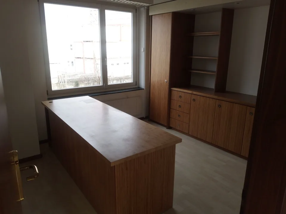 « Freistehende Gewerbeliegenschaft 1 OG » – Foto 9 von 14
