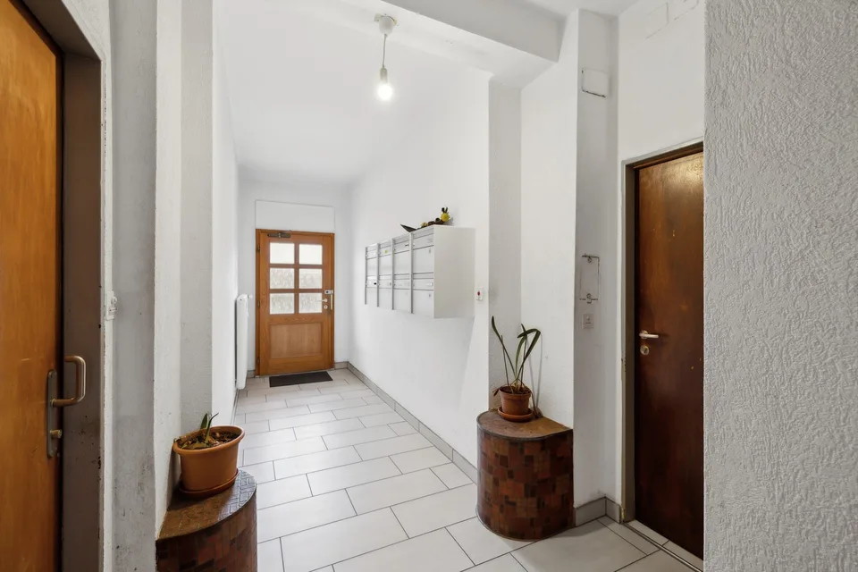 Zu vermieten: Prächtige, geräumige und helle Wohnung in einer außergewöhnlichen Umgebung – Foto 11 von 11