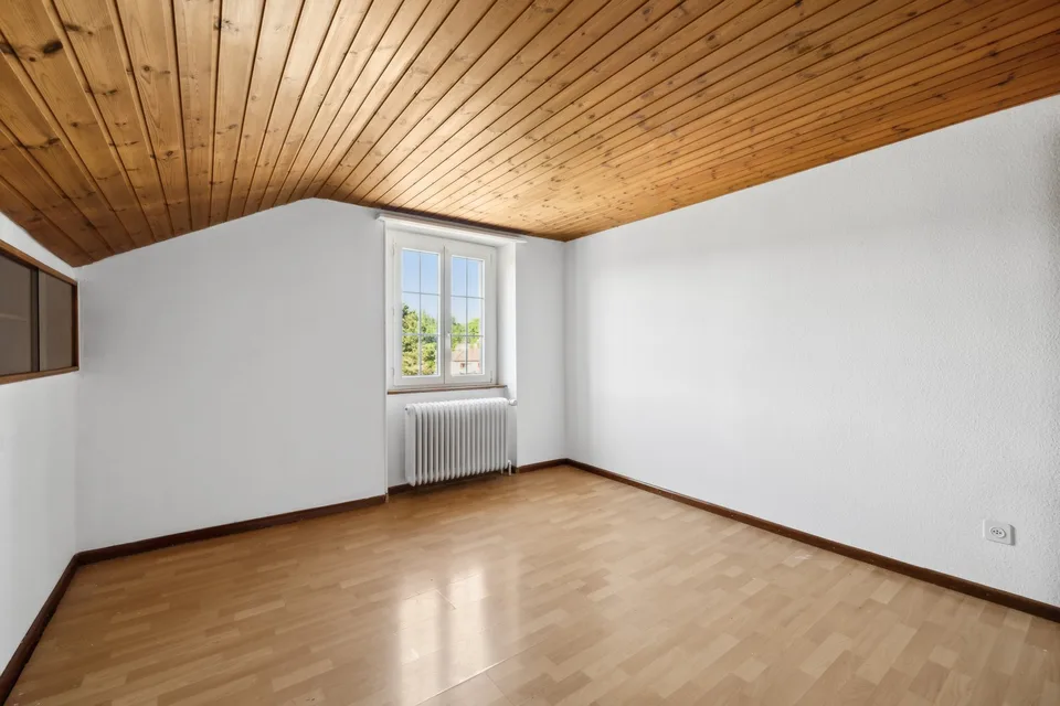 Zu vermieten: Prächtige, geräumige und helle Wohnung in einer außergewöhnlichen Umgebung – Foto 6 von 11