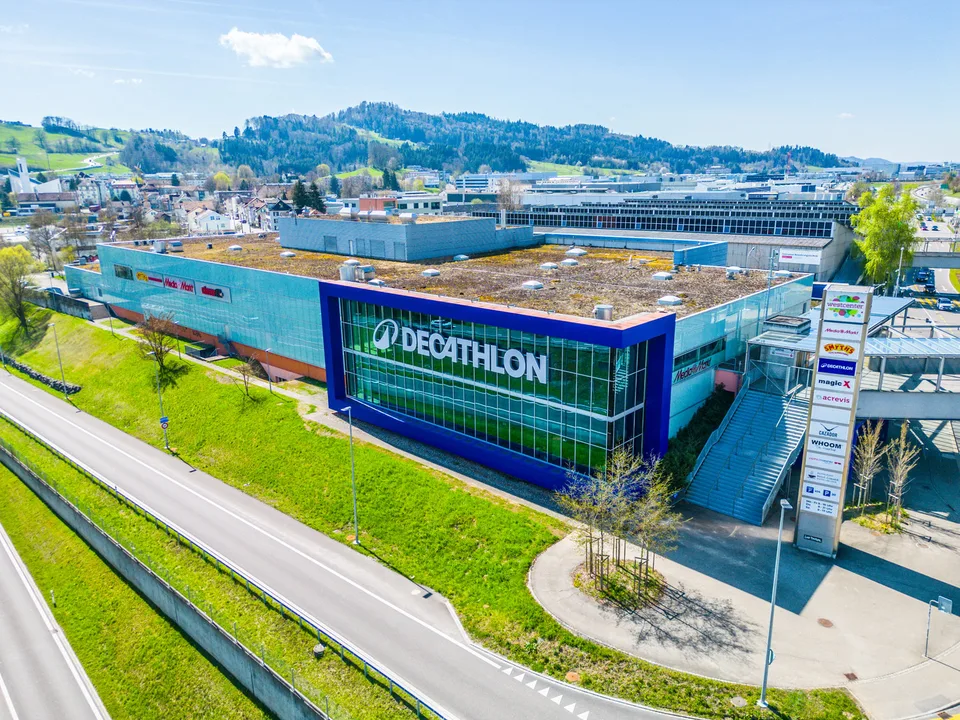 Verkaufsflächen von 60 - 700 m2 zu vermieten, auch Pop-up möglich!