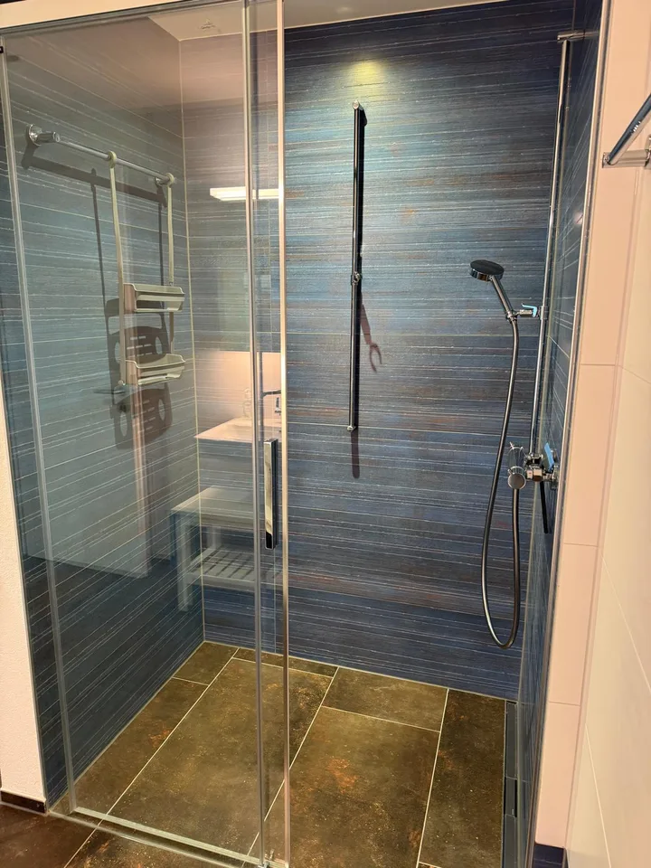 2.5-Zimmer-Wohnung mit Wintergarten im Dorfkern von Oberwil – Foto 11 von 16