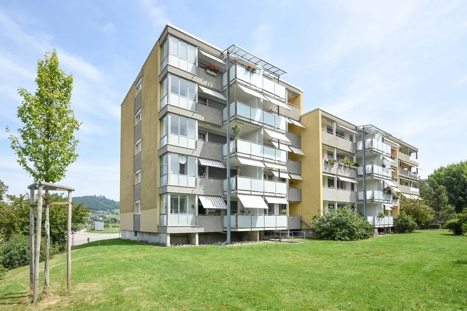 EINSTELLPLATZ IN OSTERMUNDIGEN ZU VERMIETEN