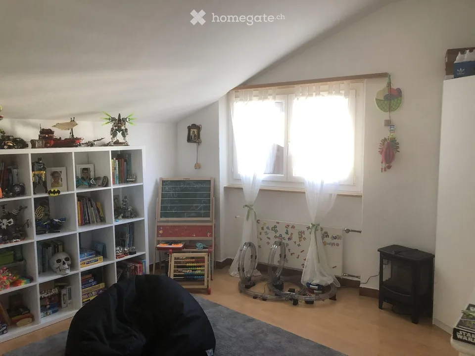 Charming 5.5-room old building apartment in Tamins – renovated and quietly located