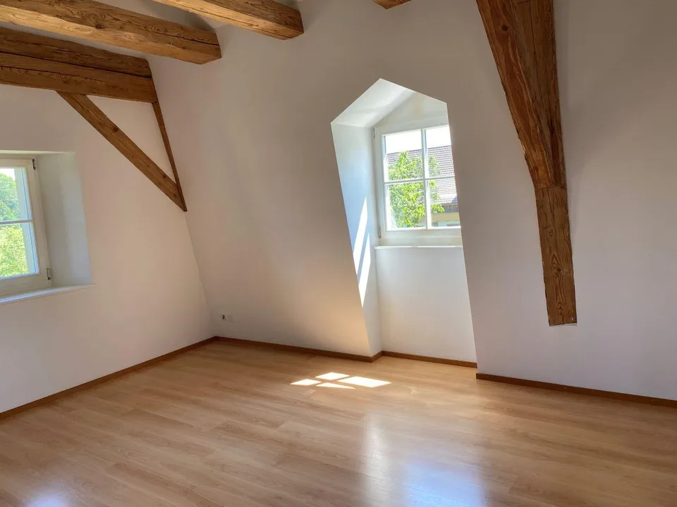Charmante Dachwohnung in Wabern – Foto 6 von 10
