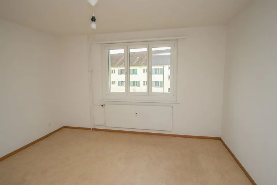 Familienwohnung mit neuer Küche im Zentrum von Arbon