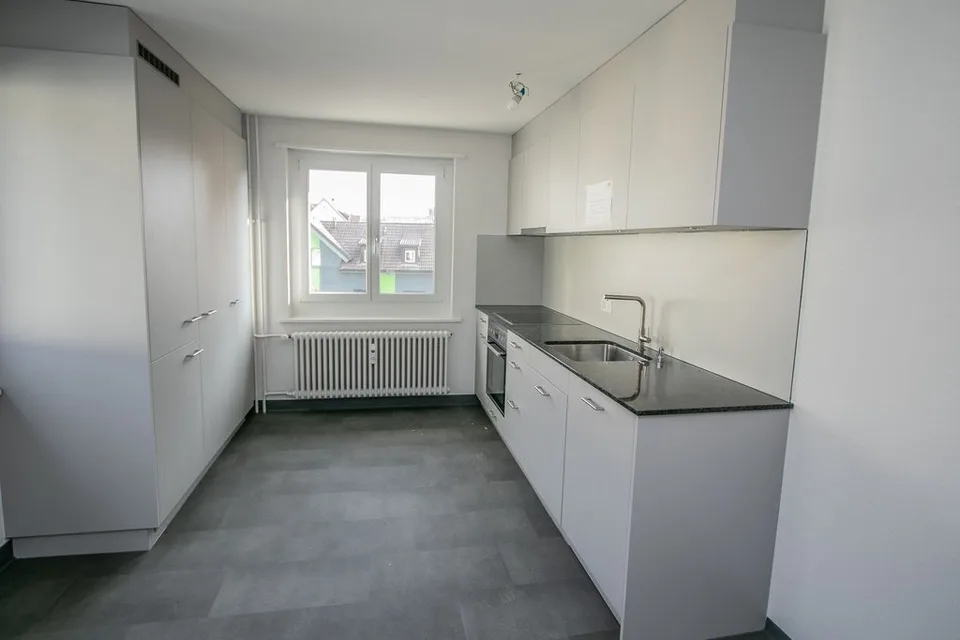 Familienwohnung mit neuer Küche im Zentrum von Arbon