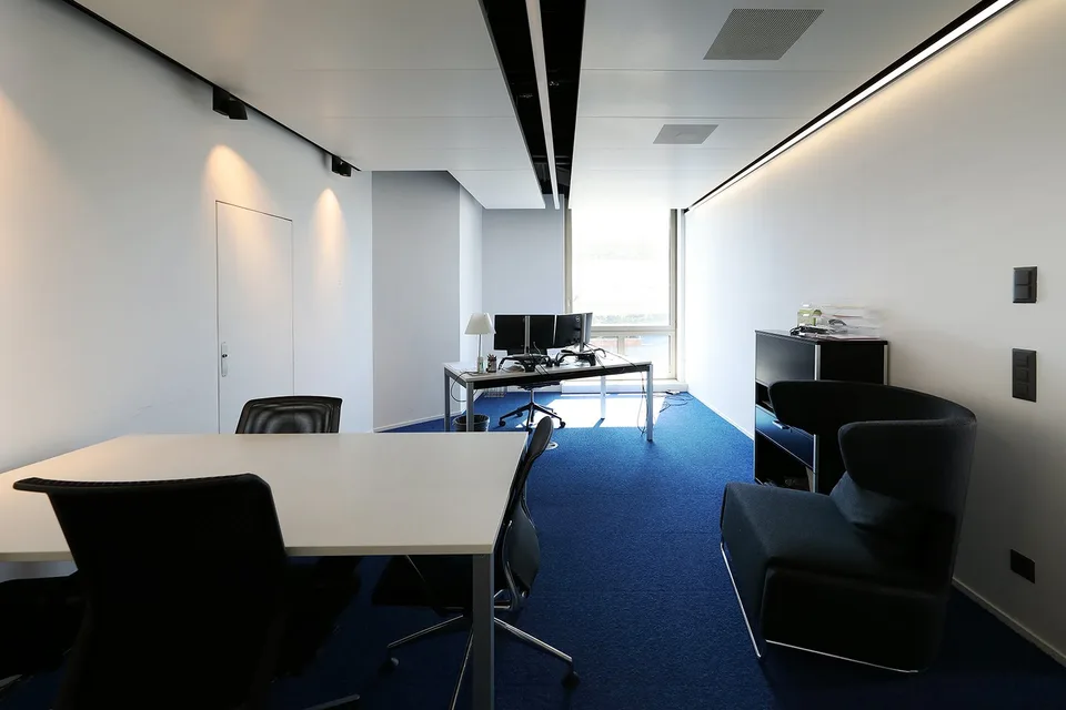 Kompakte Grösse, grosse Wirkung – Ihr Büro am Manesseplatz – Foto 10 von 12