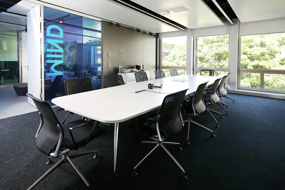 Kompakte Grösse, grosse Wirkung – Ihr Büro am Manesseplatz – Foto 11 von 12