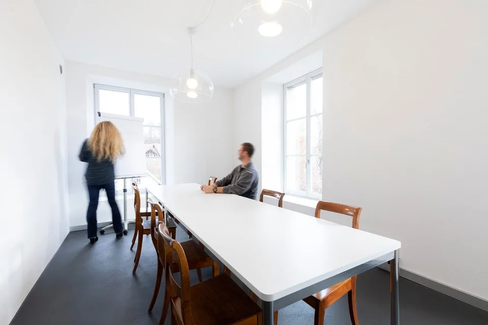 Dein neuer Arbeitsplatz im Loft "zaeme-schaffe"