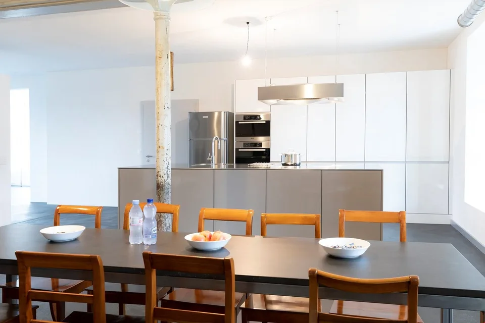 Dein neuer Arbeitsplatz im Loft "zaeme-schaffe"