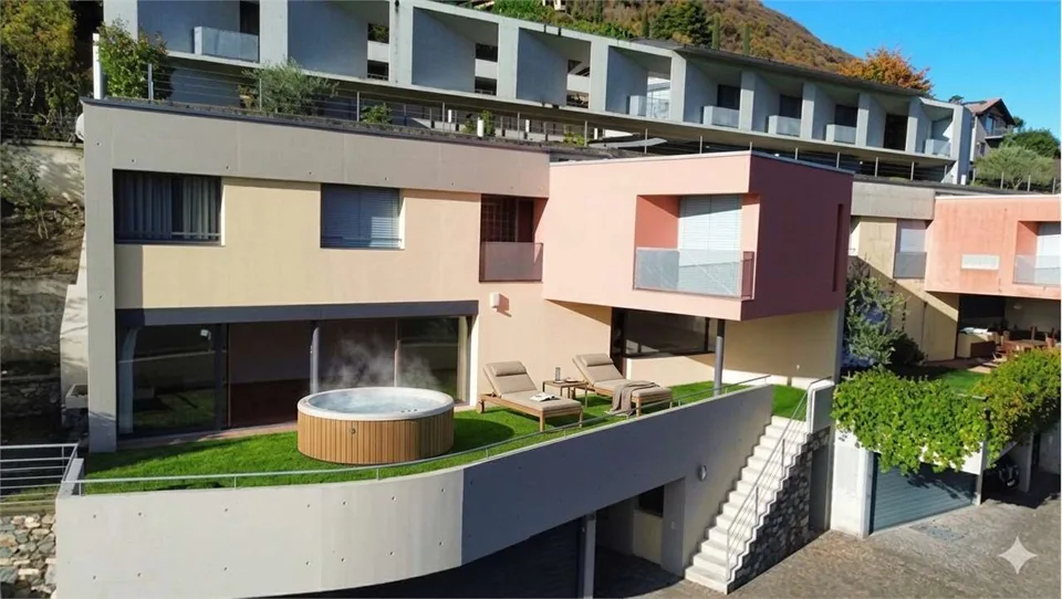 Helles und geräumiges Kopfhaus mit Seeblick und Garten - Miete zu kaufen