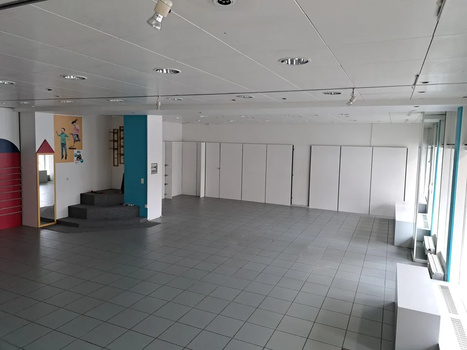Grosse Ladenlokal im Einkaufszentrum Aesch