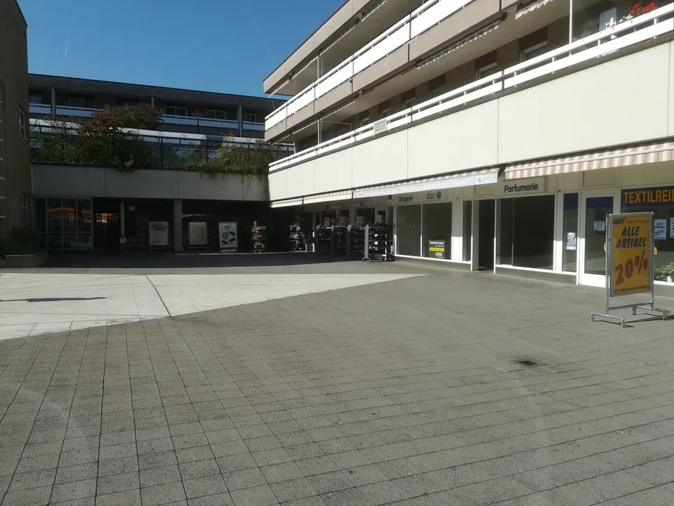 Grosse Ladenlokal im Einkaufszentrum Aesch