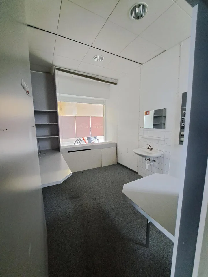 Grosse Ladenlokal im Einkaufszentrum Aesch