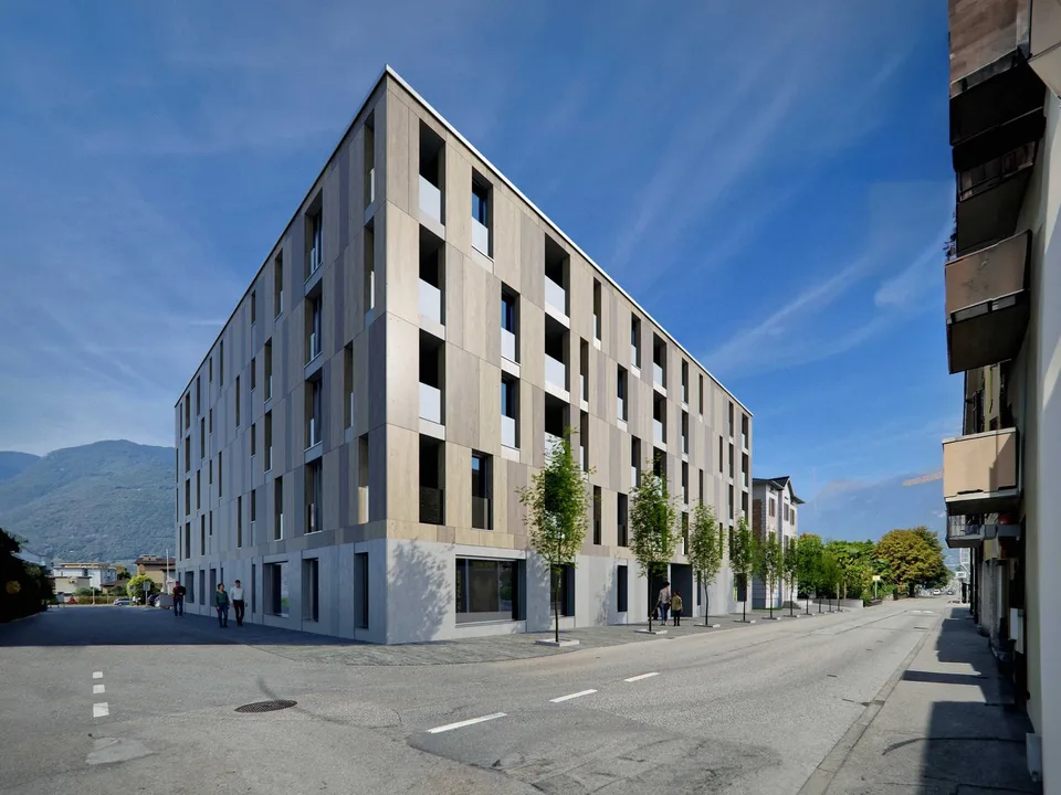 Moderno spazio commerciale in affitto a Giubiasco