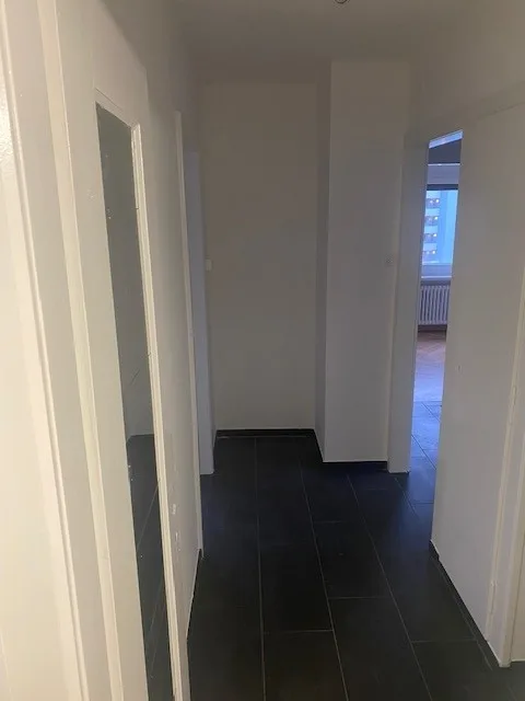 Charmante 2.5-Zimmer-Wohnung mit zusätzlich separaten Büro- Gästezimmer
