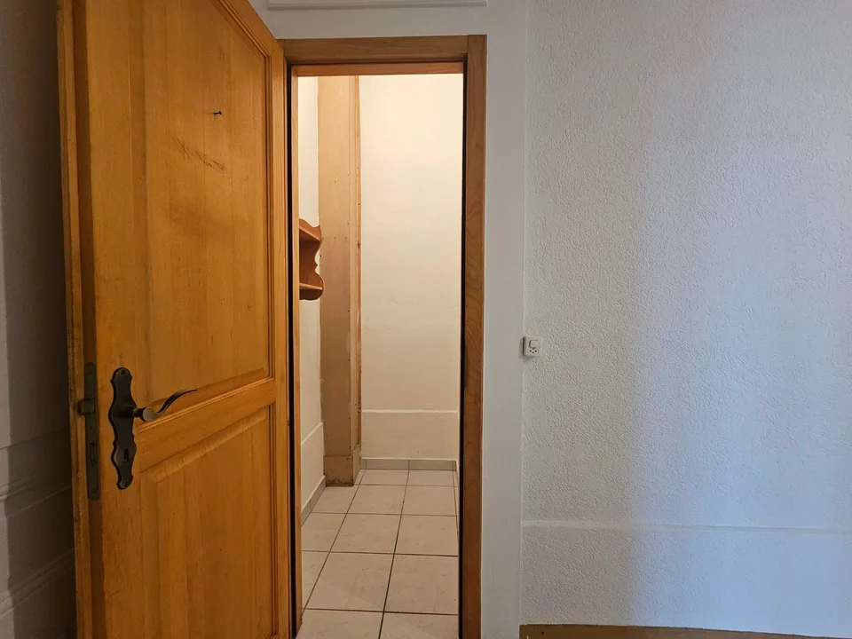Charmantes 3,5-Zimmer-Wohnung in La Chaux-de-Fonds – Foto 14 von 18