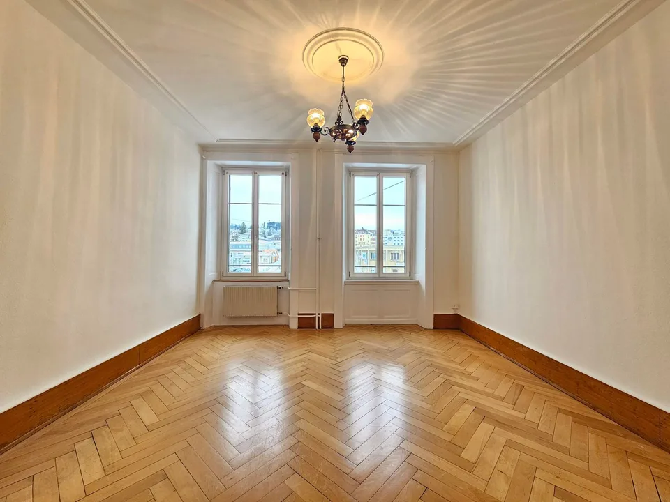 Charmantes 3,5-Zimmer-Wohnung in La Chaux-de-Fonds – Foto 10 von 18