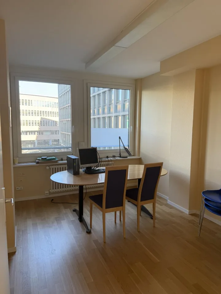 Your new office in Acacias, in the heart of PAV
