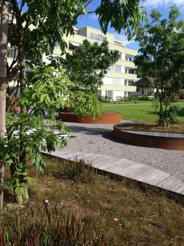 Motorradabstellplätze in Schöftland zu vermieten