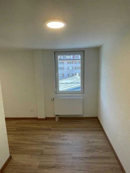 Appartamento moderno 1 stanza a Seewen SZ con vista sulla montagna
