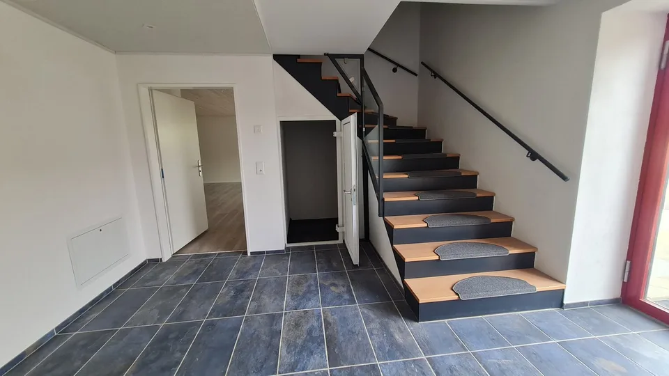 Ruhiges, helles Studio in innovativer Wohnform in Basadingen zu vermieten
