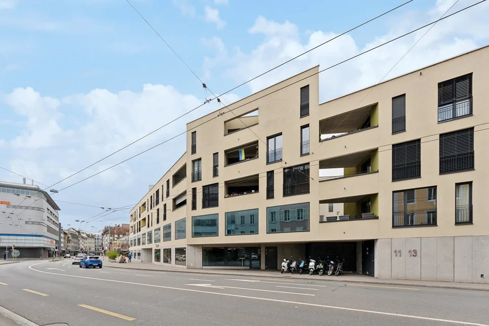 Büro-/Praxisräume vis-à-vis Neumarktplatz zu vermieten