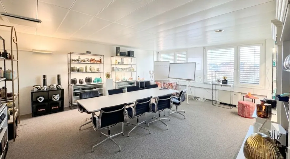 Exklusive Bürofläche mit viel Tageslicht