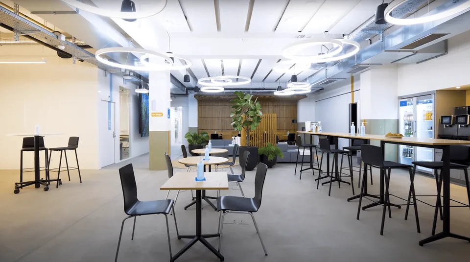 Gewerbe- und Büroräume auf 350m2 - 380m2 (Rohbau II) – Foto 9 von 13