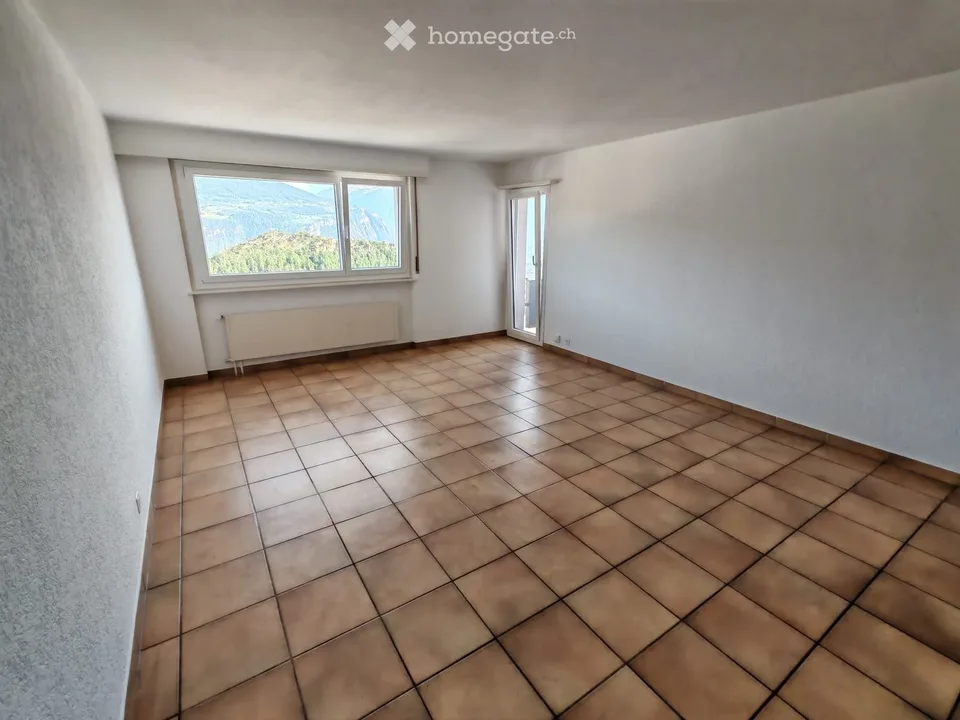 Luminoso appartamento di 4,5 locali con vista panoramica