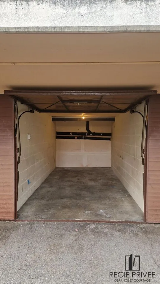 Zu vermieten, Garage automobile, 1007 Lausanne, Ref 0350.700501