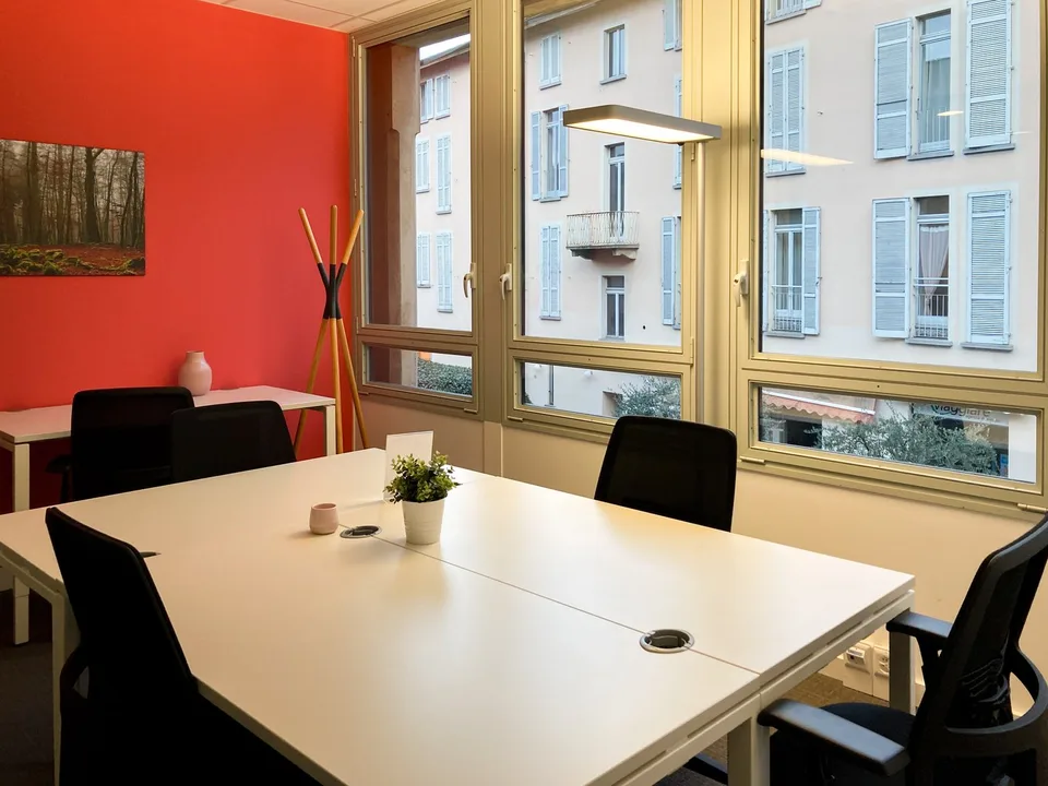 Ufficio all-inclusive per 15 a Regus Quartiere Maghetti